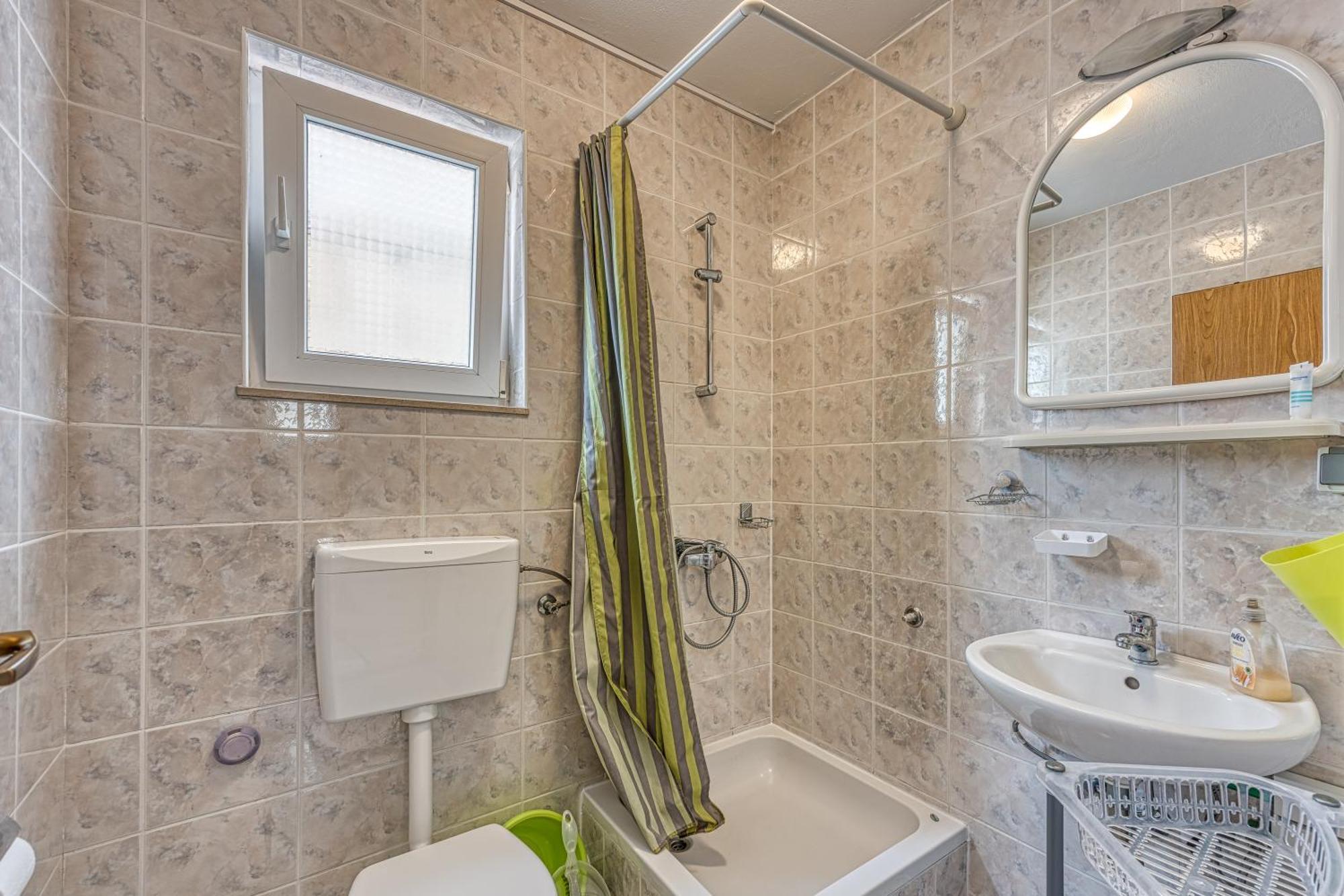 Studio Apartmani Ivanda Макарска Екстериор снимка