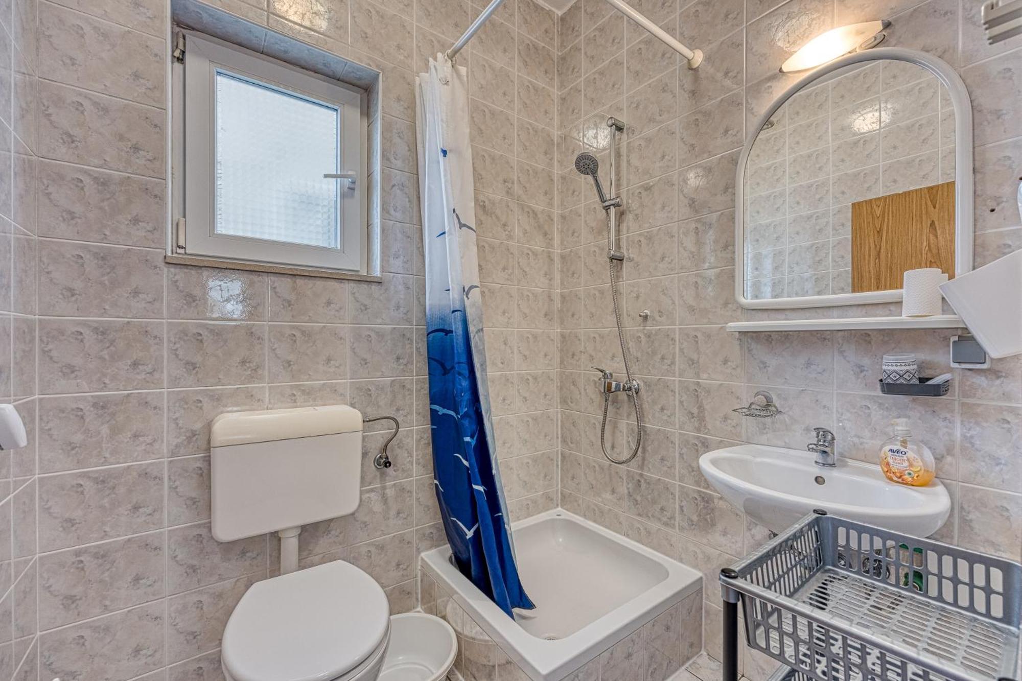 Studio Apartmani Ivanda Макарска Екстериор снимка